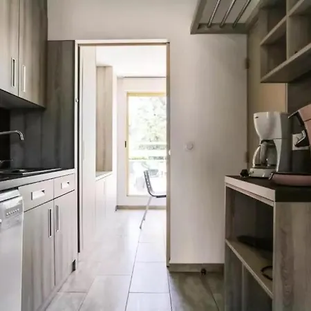 Apartmanhotel 5 Personnes A St Raphael *